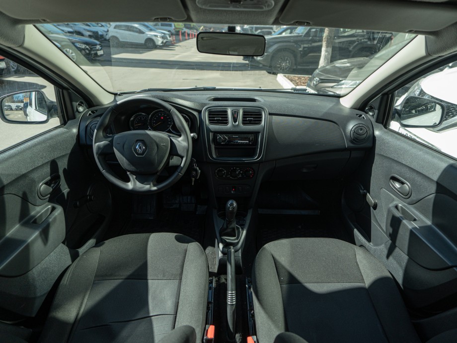 Renault Logan 2018