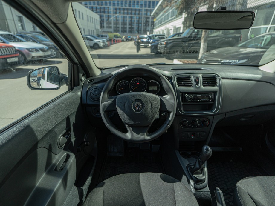 Renault Logan 2018