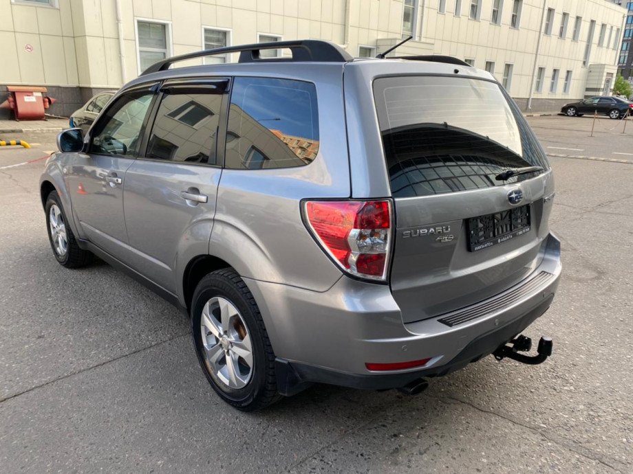 Subaru Forester 2011