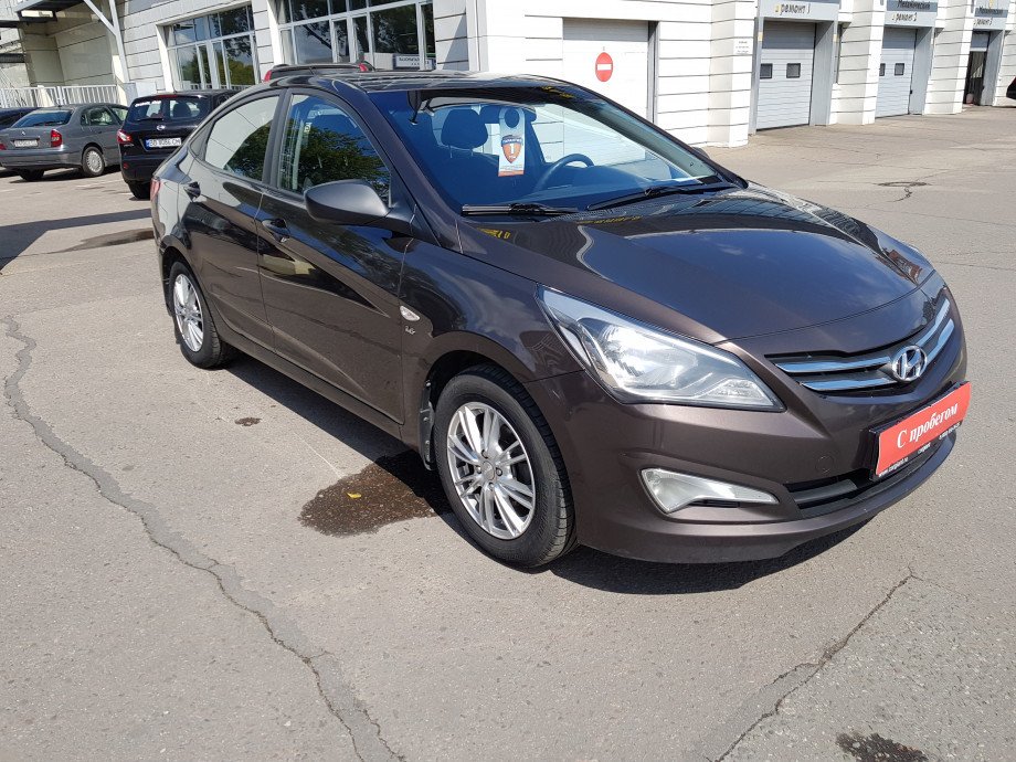 Hyundai Solaris 2015