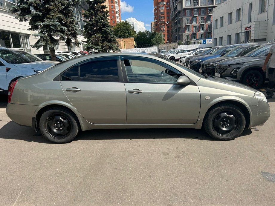 Nissan Primera 2006