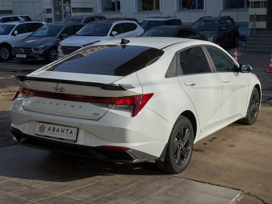 Hyundai Elantra 2020