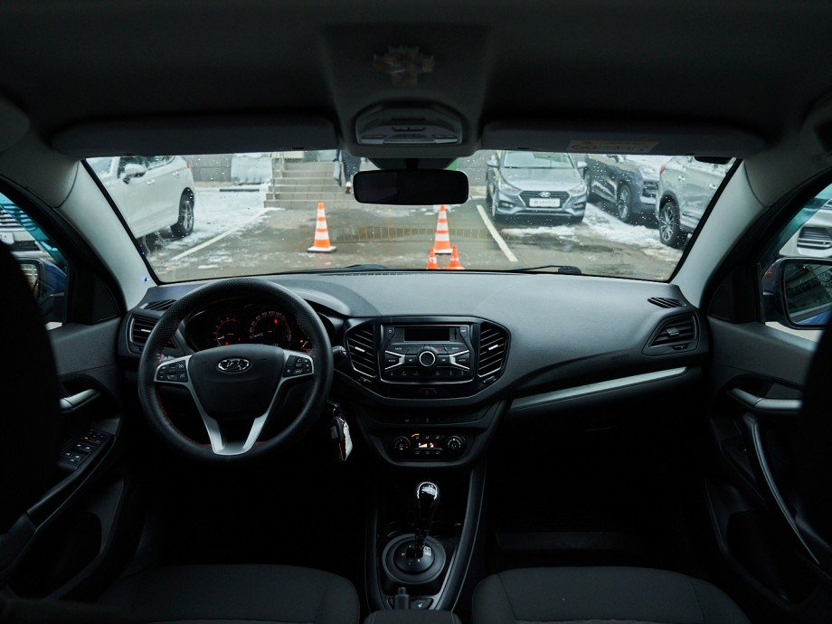 ВАЗ (LADA) Vesta 2018