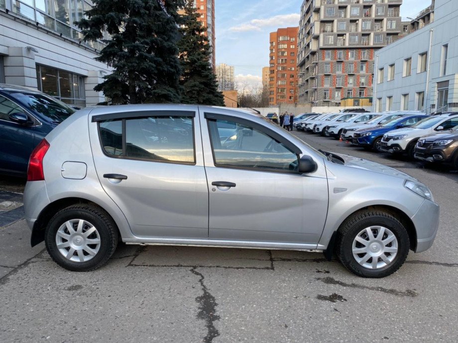 Renault Sandero 2013