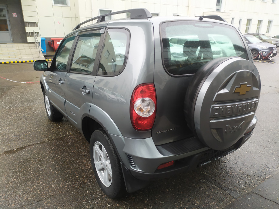 Chevrolet Niva 2014