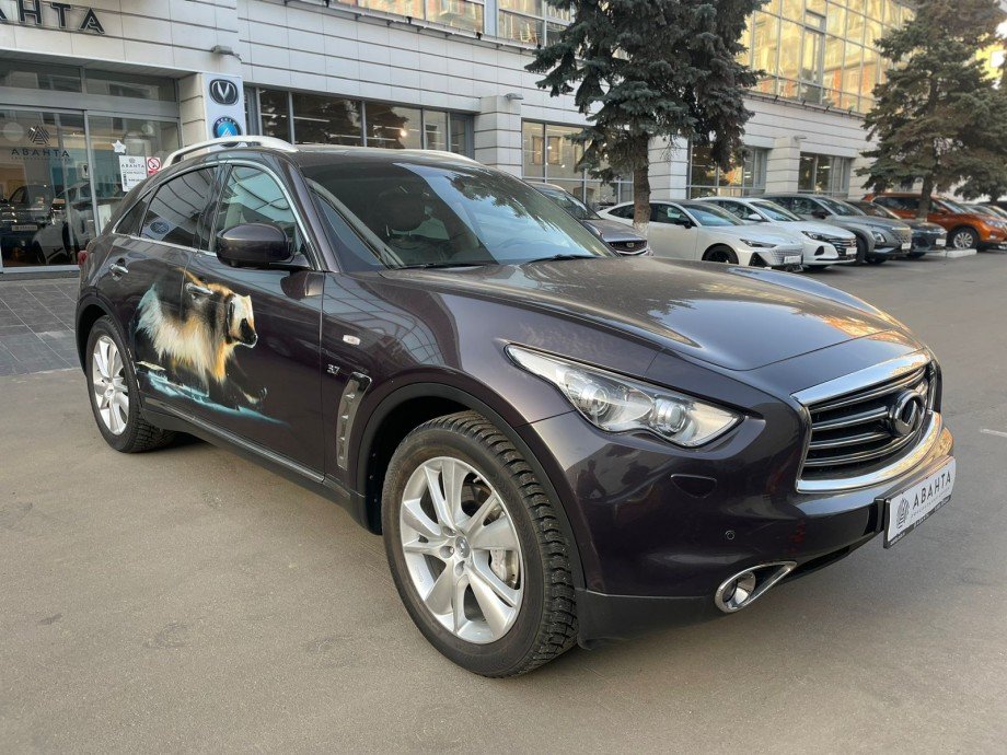 Infiniti QX70 2014