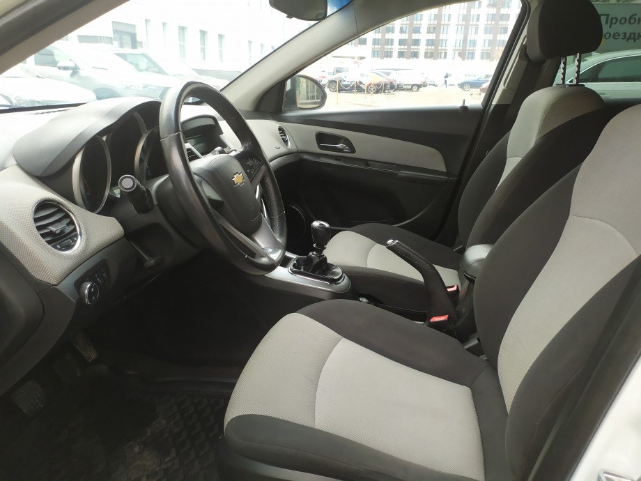 Chevrolet Cruze 2011