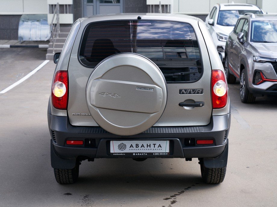 Chevrolet Niva 2013