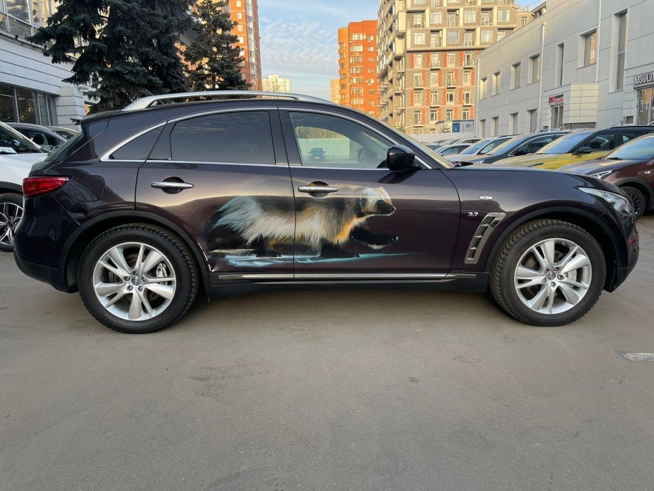 Infiniti QX70 2014