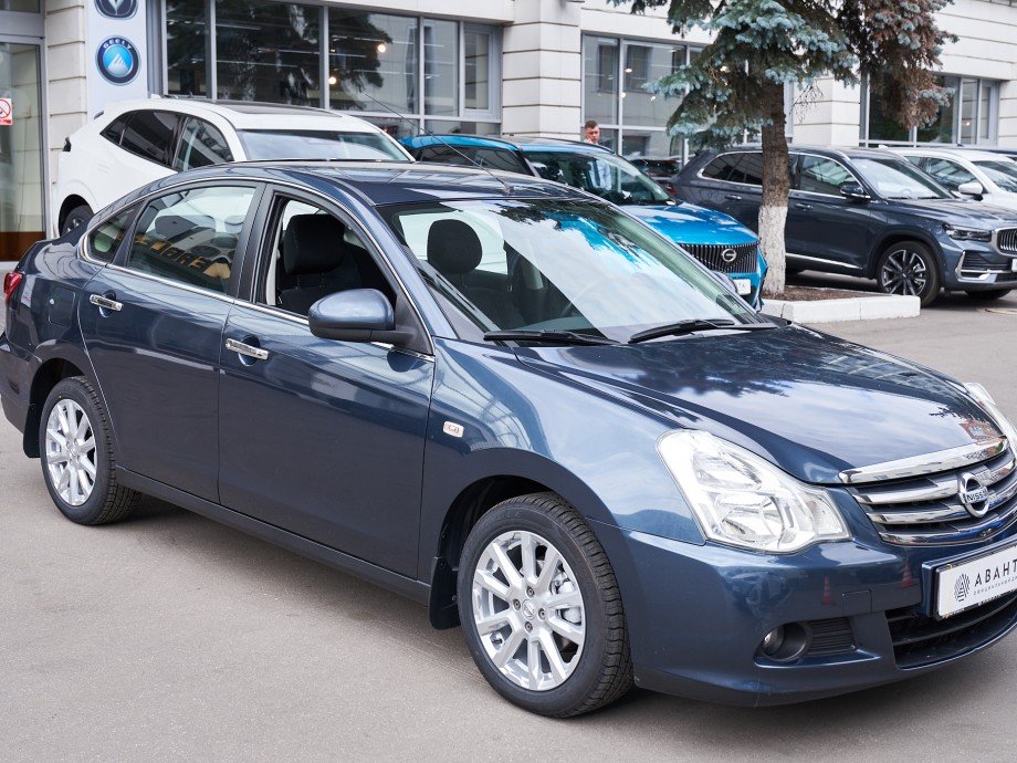 Nissan Almera 2013