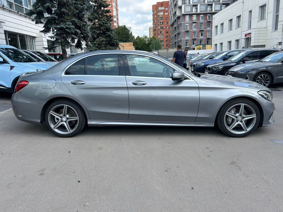 Mercedes-Benz C-класс 2015