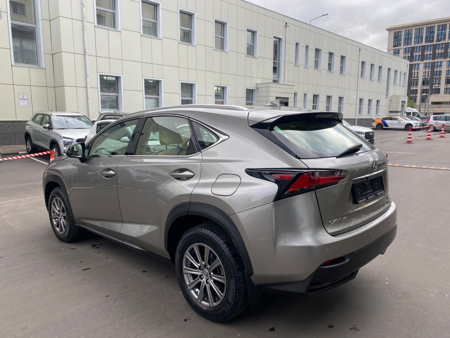 Lexus NX 2015