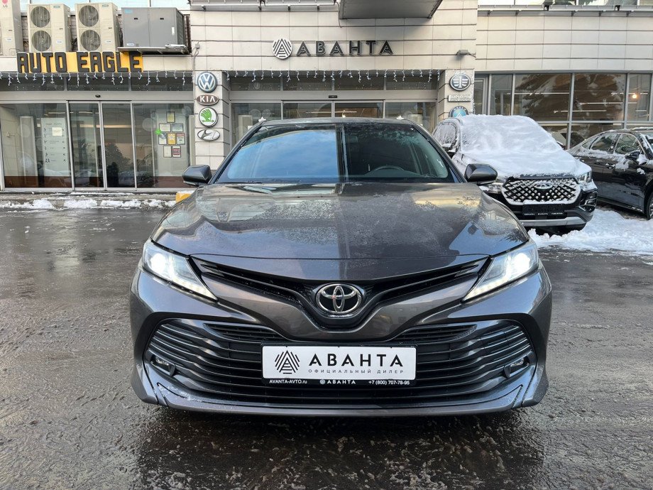 Toyota Camry 2020