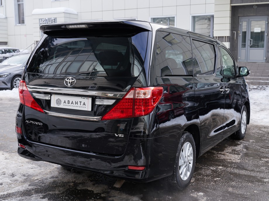 Toyota Alphard 2014