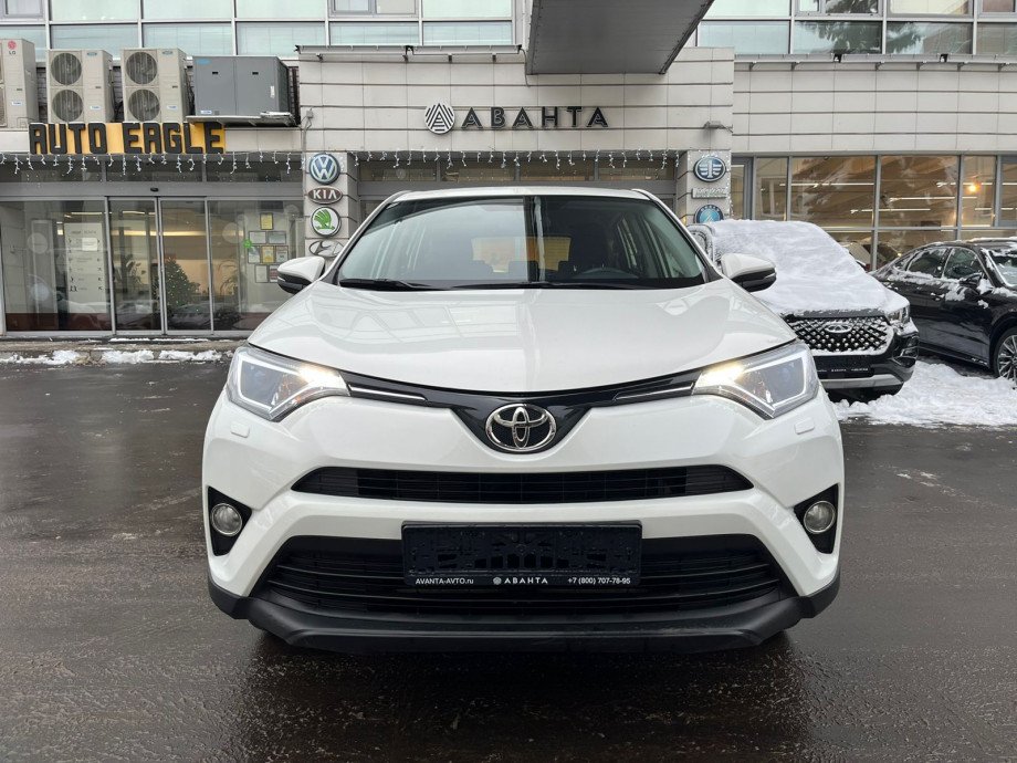 Toyota RAV4 2017