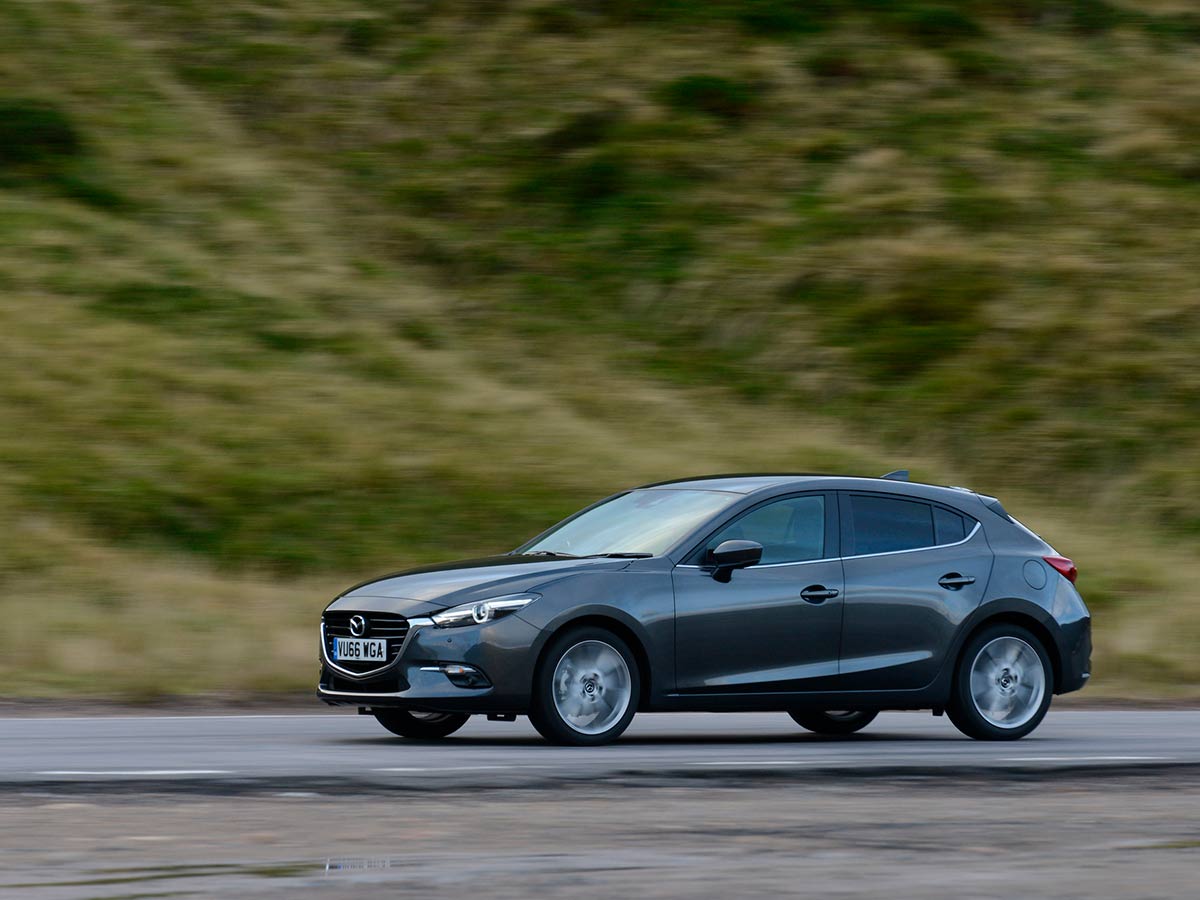 Mazda 3 Хэтчбек