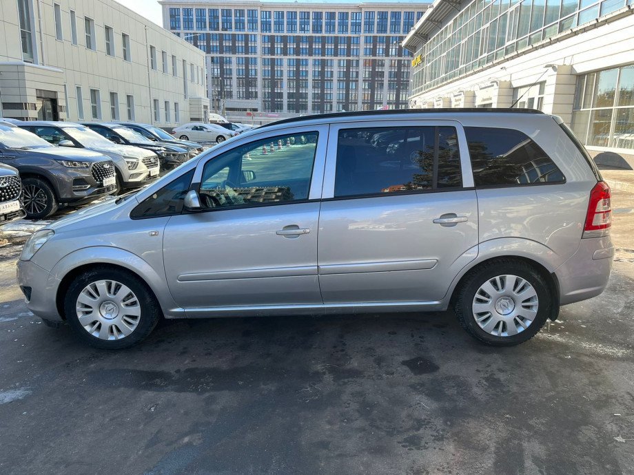 Opel Zafira 2008