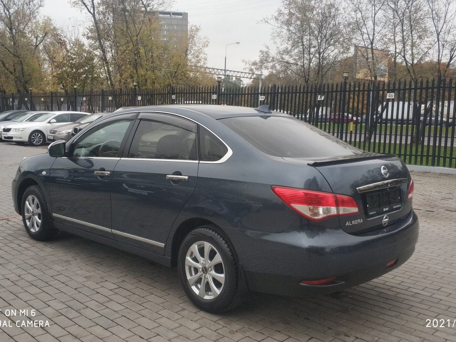 Nissan Almera 2015