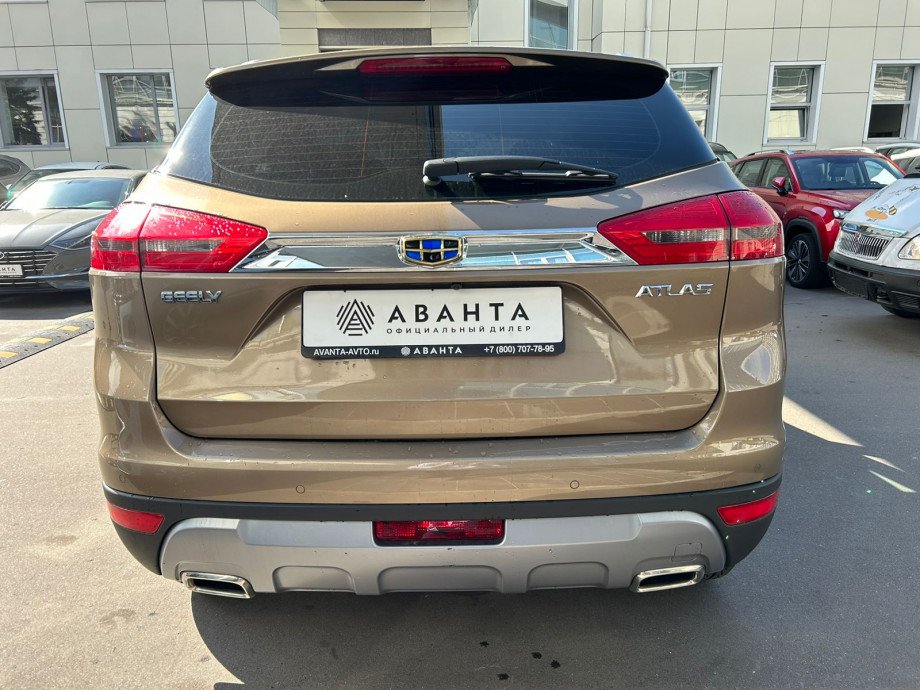 Geely Atlas 2021