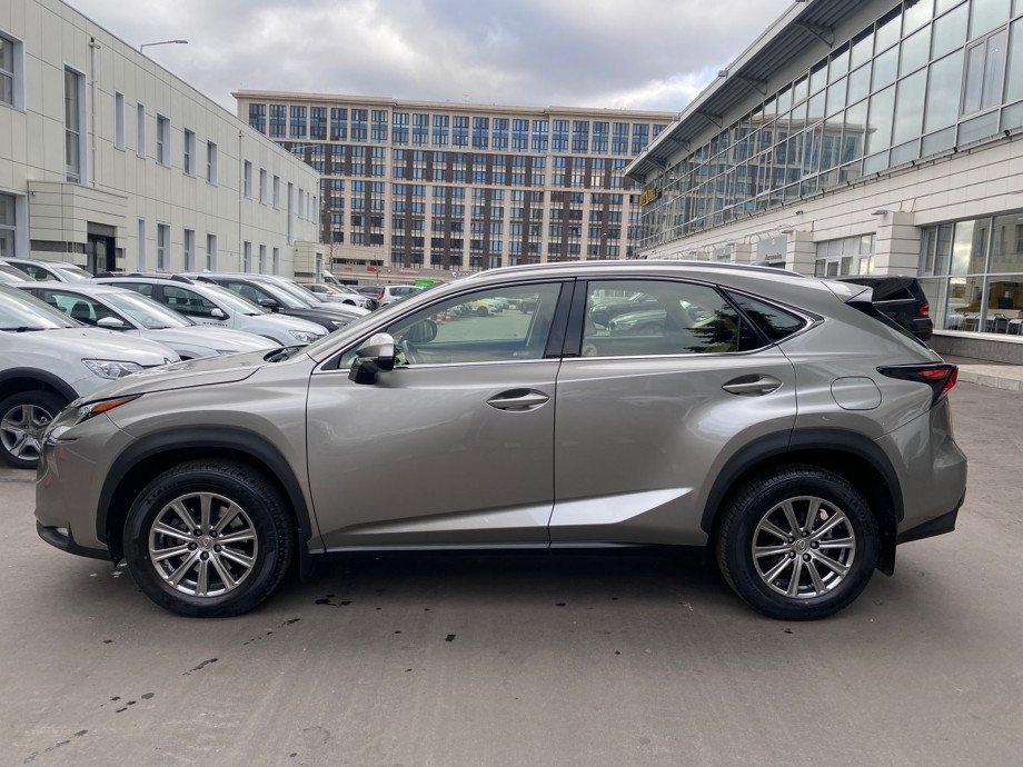 Lexus NX 2015