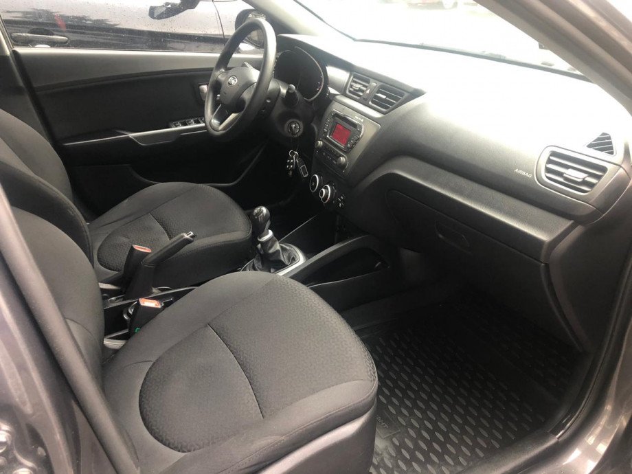 KIA Rio 2013