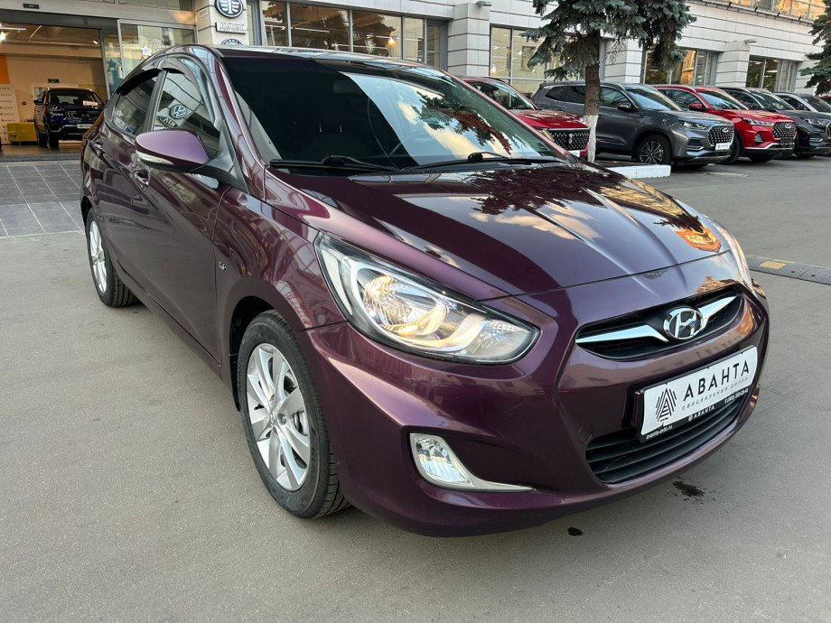 Hyundai Solaris 2012