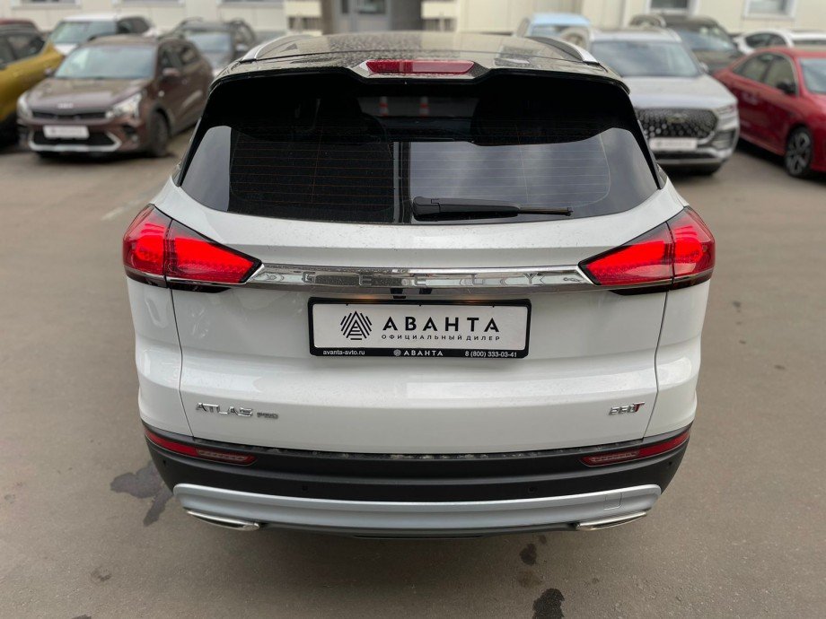 Geely Atlas Pro 2022