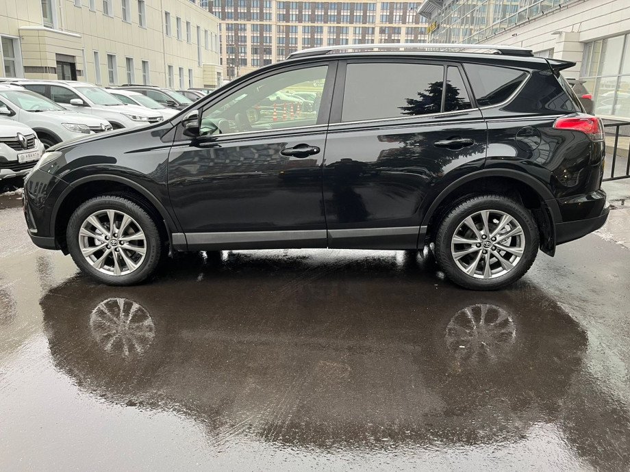 Toyota RAV4 2016