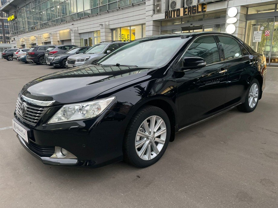 Toyota Camry 2011