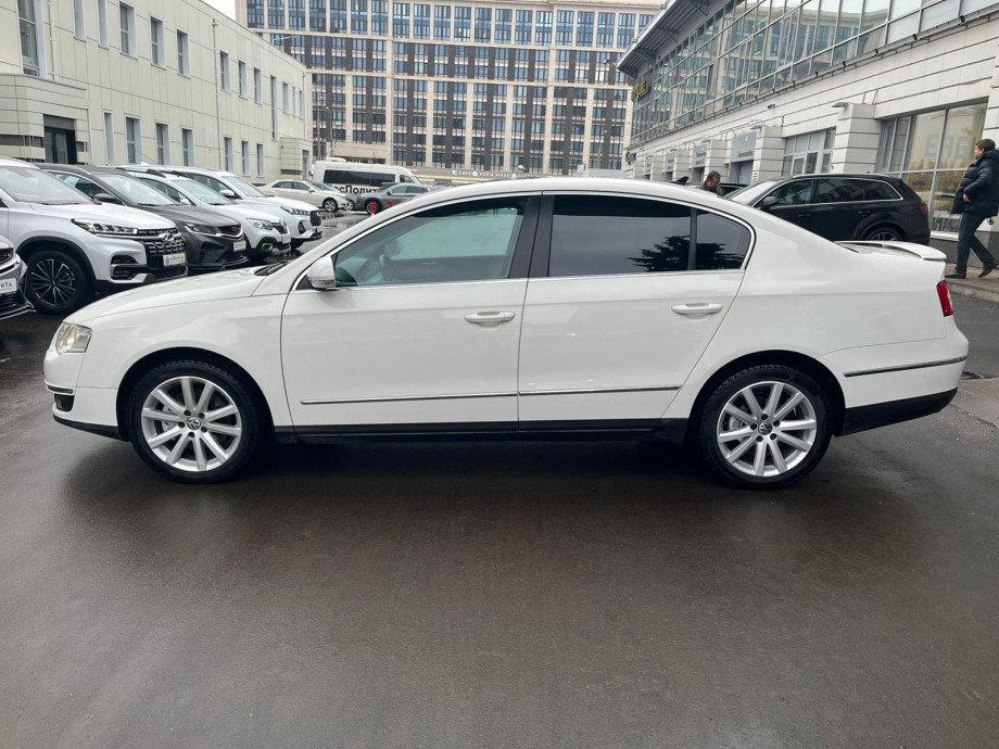 Volkswagen Passat 2010