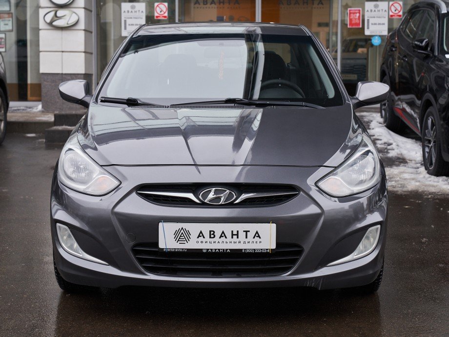 Hyundai Solaris 2012