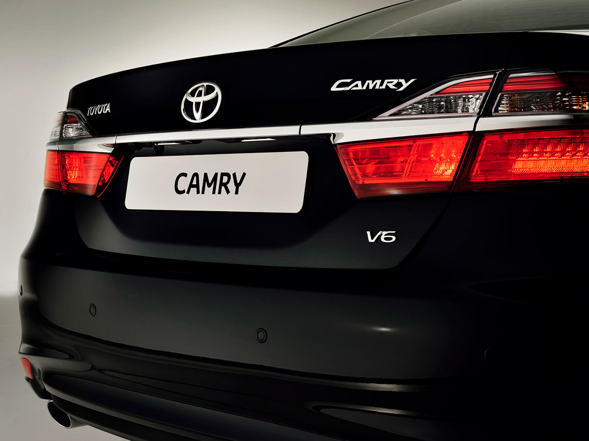 Toyota Camry 2018