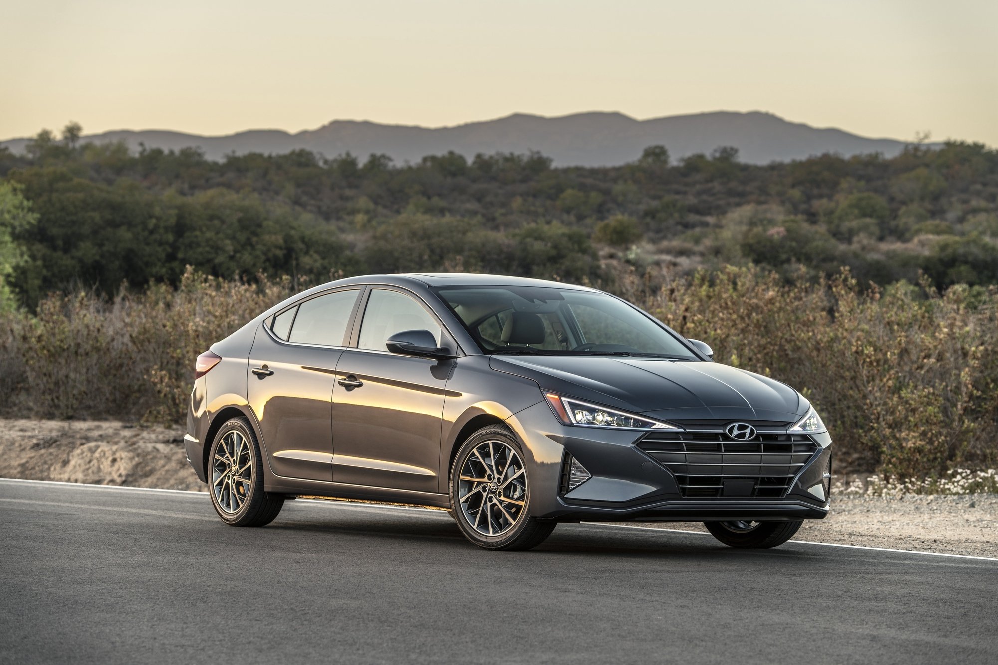 Hyundai Elantra 2019