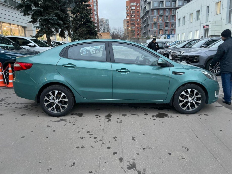 KIA Rio 2012