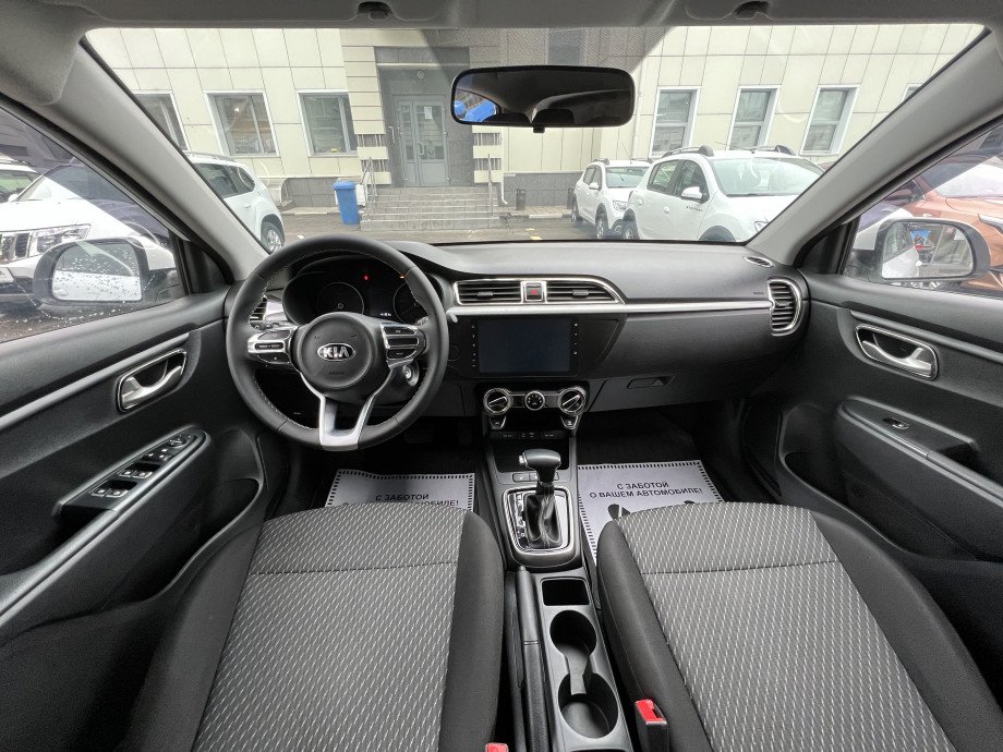 KIA Rio X-Line 2019