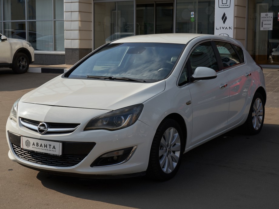 Opel Astra 2013