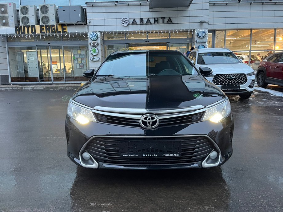 Toyota Camry 2016