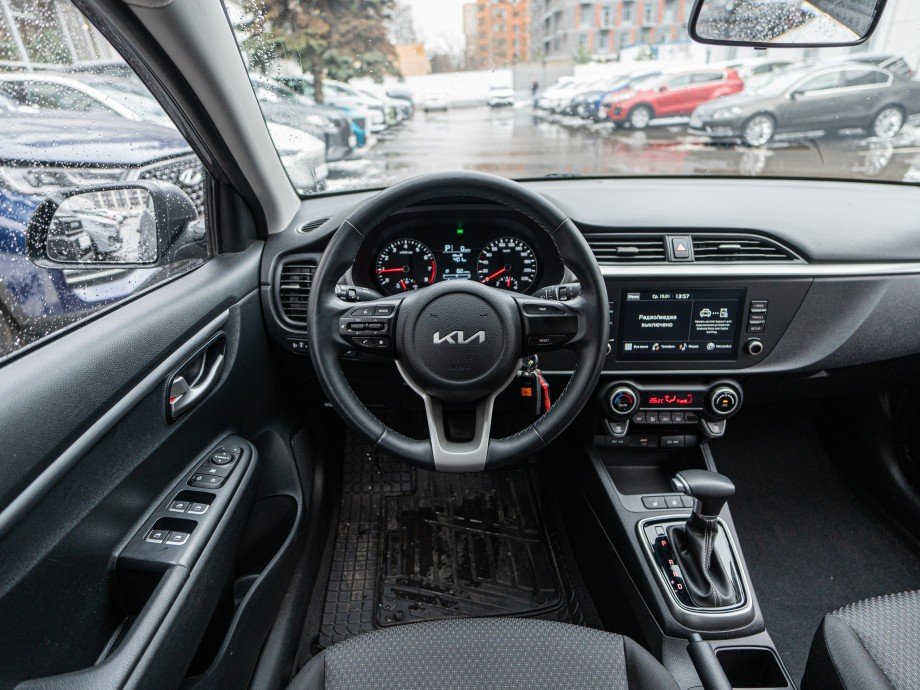 KIA Rio X 2021