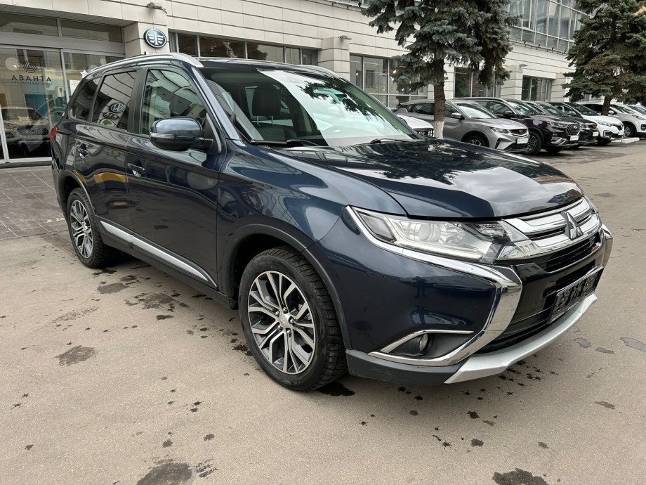 Mitsubishi Outlander 2020