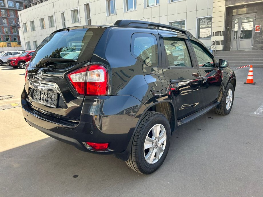 Nissan Terrano 2015