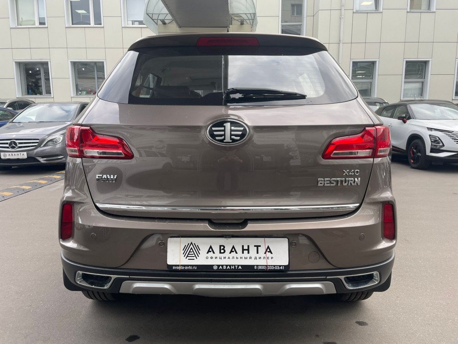 FAW Besturn X40 2019