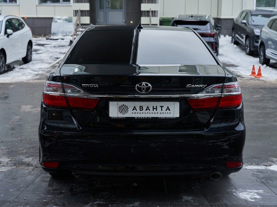 Toyota Camry 2015