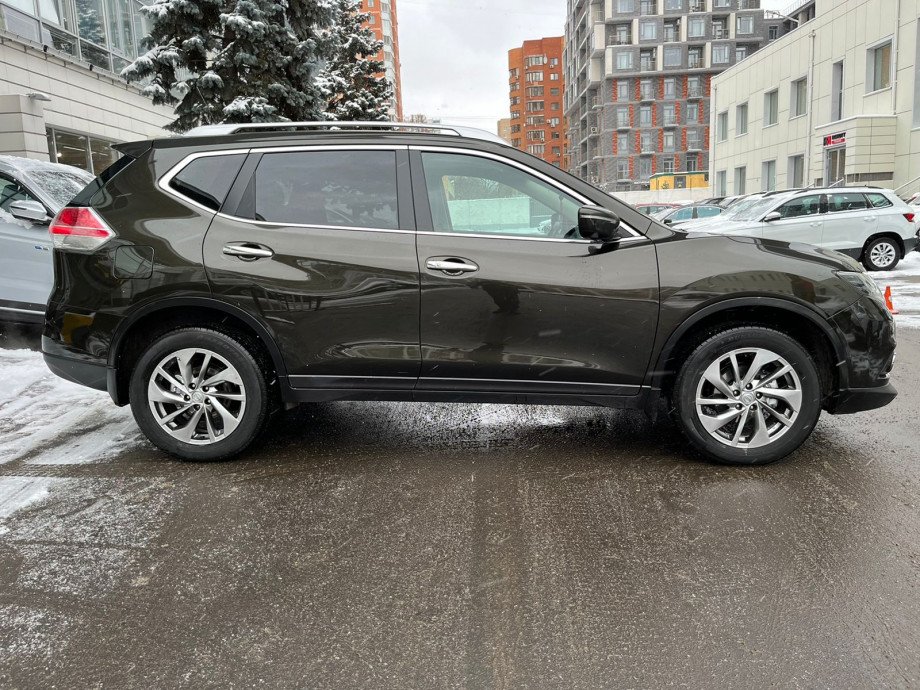 Nissan X-Trail 2015