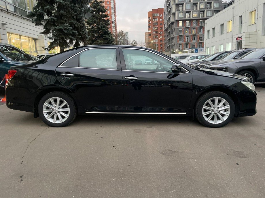 Toyota Camry 2011