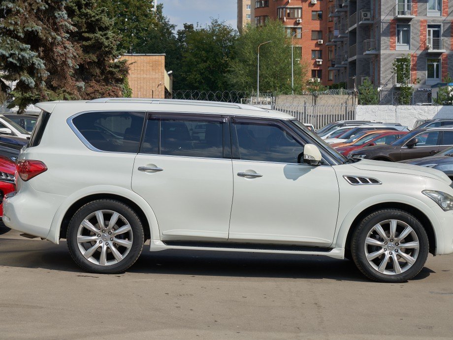 Infiniti QX56 2012