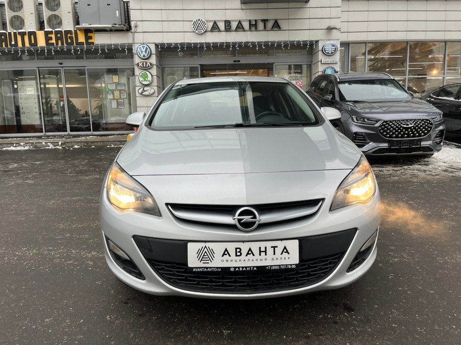 Opel Astra 2013