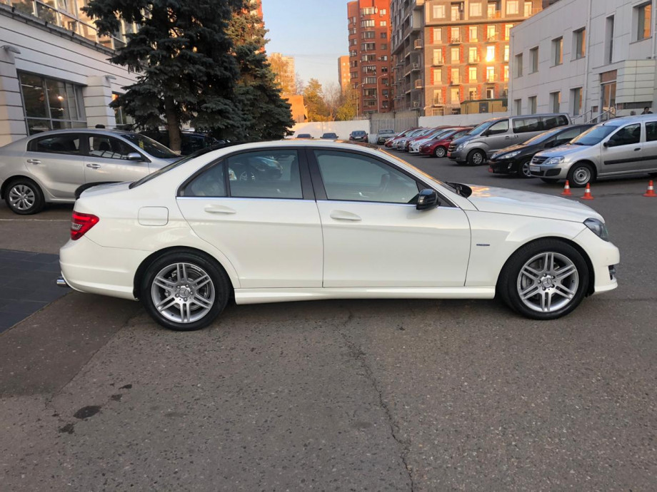 Mercedes-Benz C-класс 2012