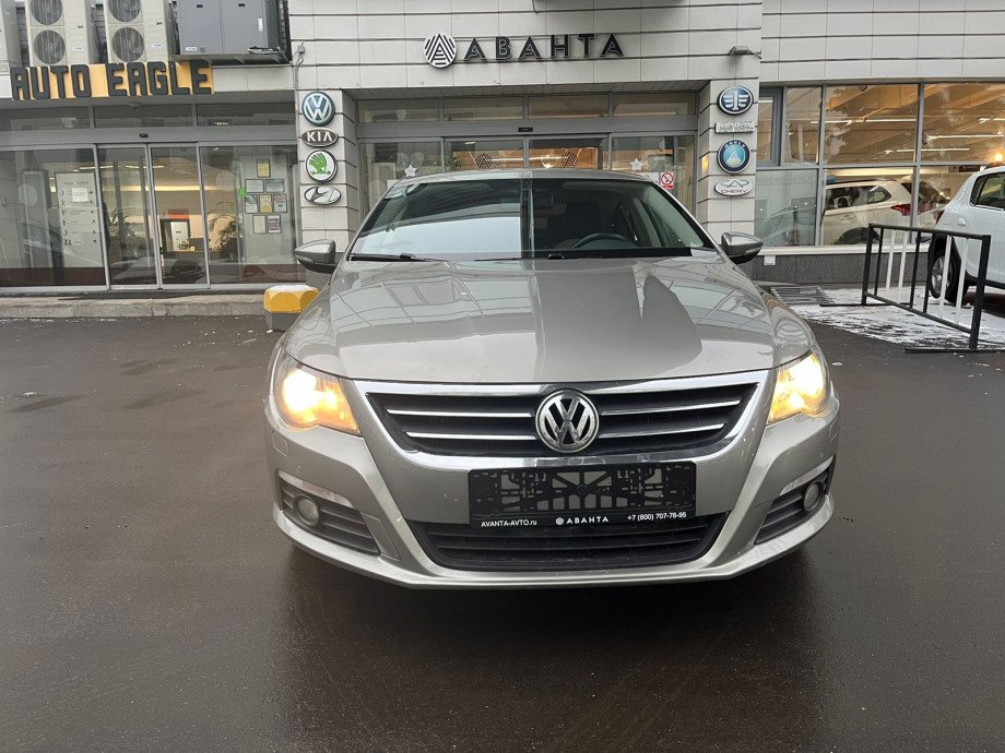 Volkswagen Passat 2011