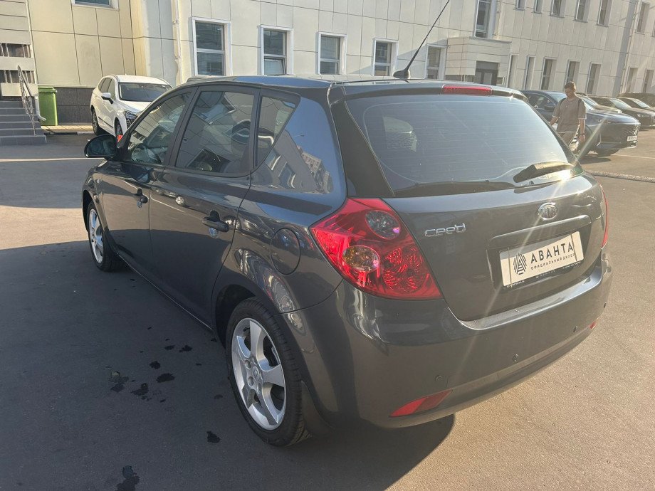 KIA Ceed 2008