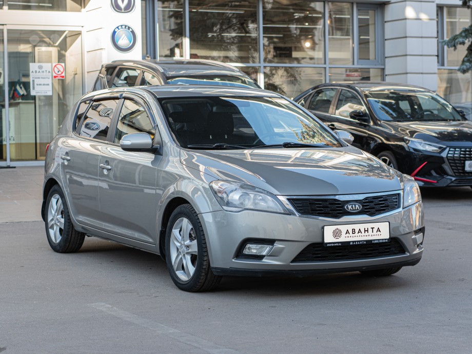 KIA Ceed 2010